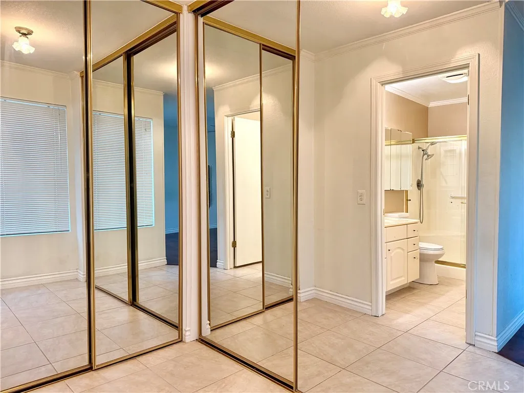 22901 Caminito Flores 130, Laguna Hills, California 92653 home-pic-17
