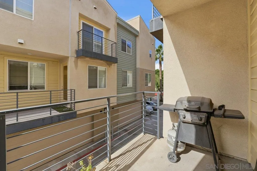 4543 Rainier Avenue Unit 19, San Diego, California 92120 home-pic-3
