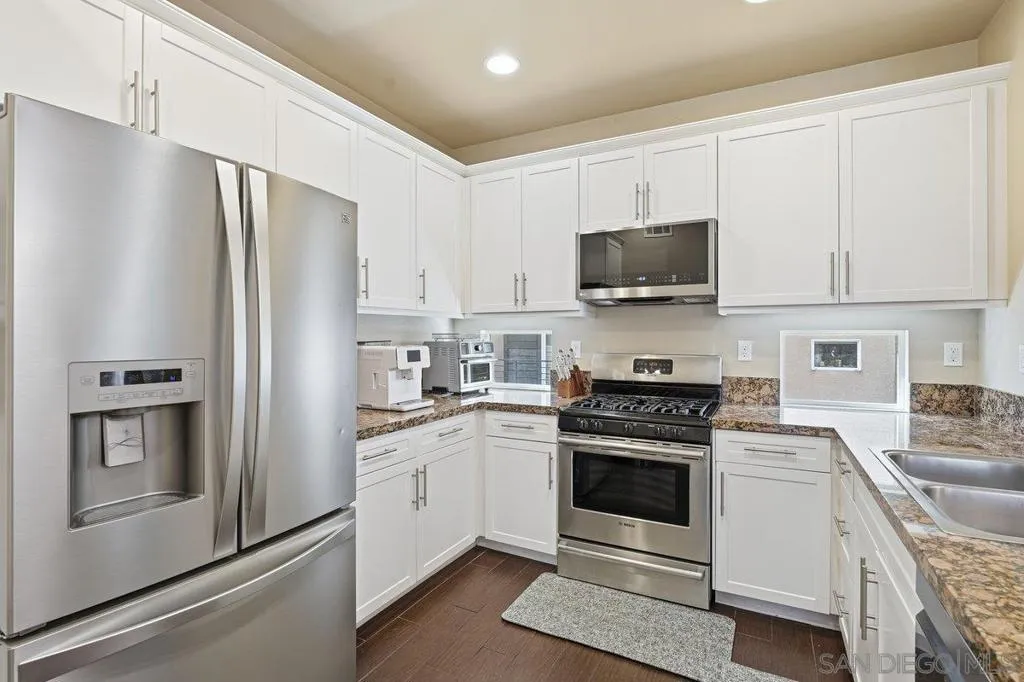 4543 Rainier Avenue Unit 19, San Diego, California 92120 home-pic-13