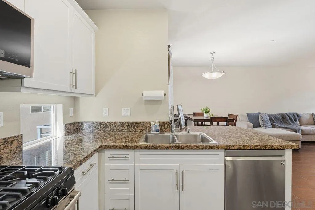 4543 Rainier Avenue Unit 19, San Diego, California 92120 home-pic-15