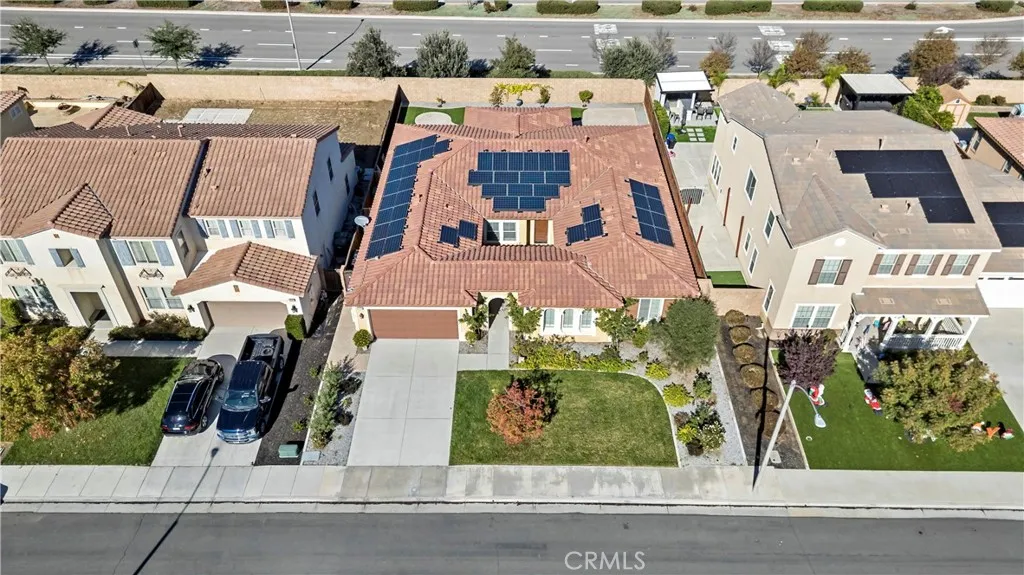 29916 Lomond Drive, Menifee, California 92585 home-pic-2