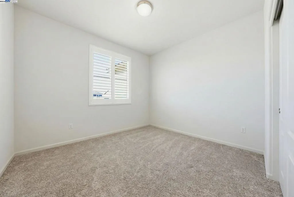 4158 Markovich Ct, Richmond, California 94806 home-pic-34