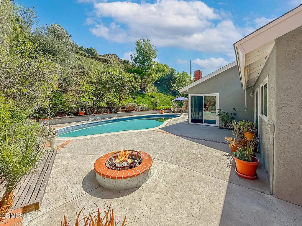 1450 Corte De Primavera, Thousand Oaks, California 91360 home-pic-23