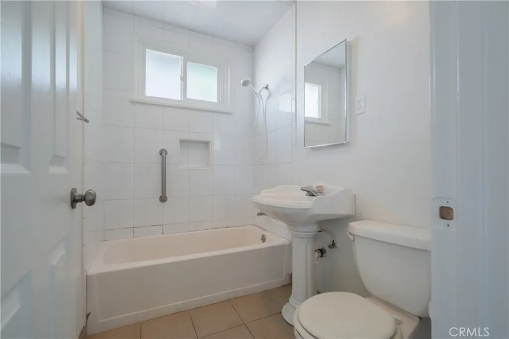 4568 Los Toros, Pico Rivera, California 90660 home-pic-11