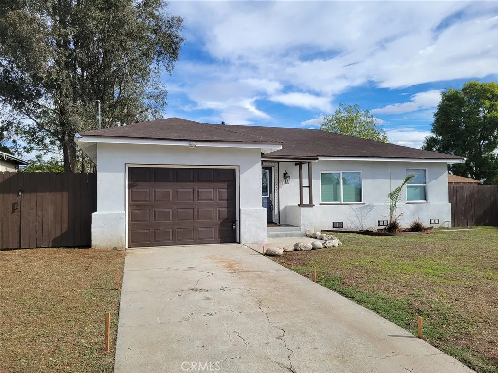 7341 Lillian Lane, Highland, California 92346 home-pic-1