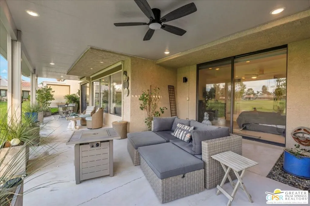 35951 E Paseo Circulo, Cathedral City, California 92234 home-pic-29
