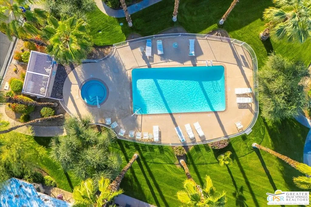 35951 E Paseo Circulo, Cathedral City, California 92234 home-pic-45