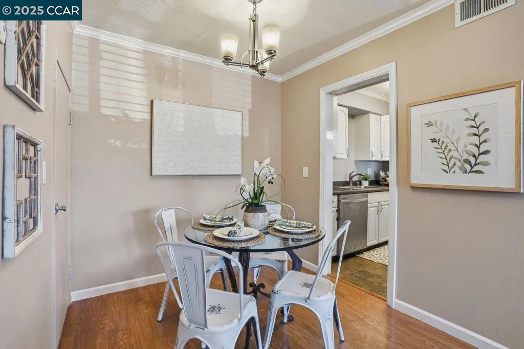 1013 Mohr Ln 2, Concord, California 94518 home-pic-8