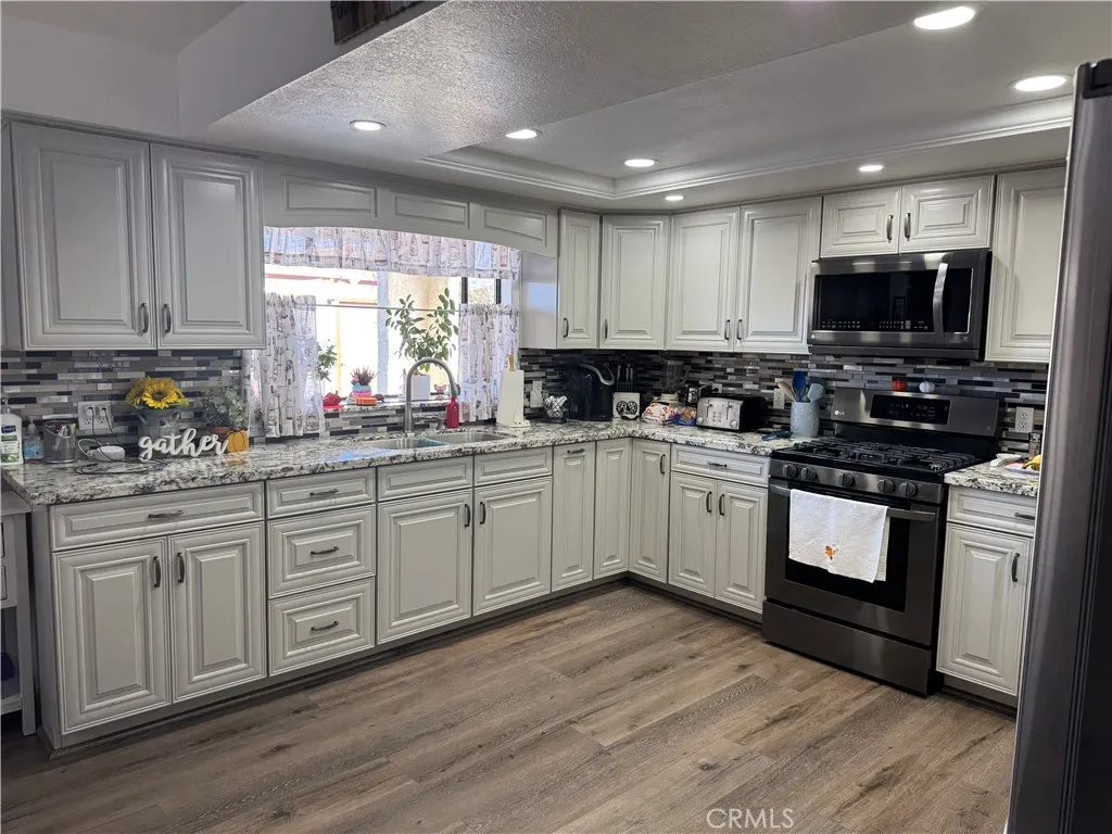 751 Rimrock, Barstow, California 92311 home-pic-2