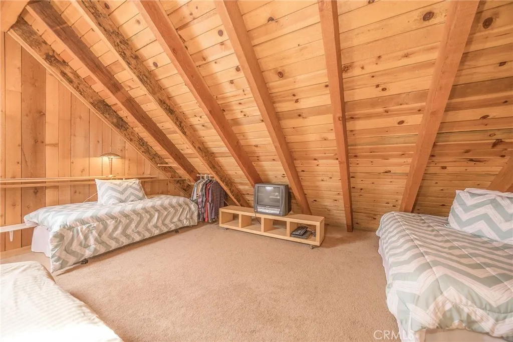 1200 Minton Drive, Big Bear City, California 92314 home-pic-24