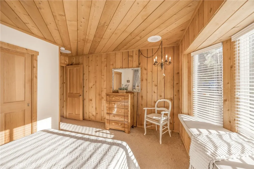 1200 Minton Drive, Big Bear City, California 92314 home-pic-20
