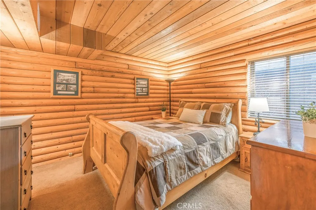 1200 Minton Drive, Big Bear City, California 92314 home-pic-8