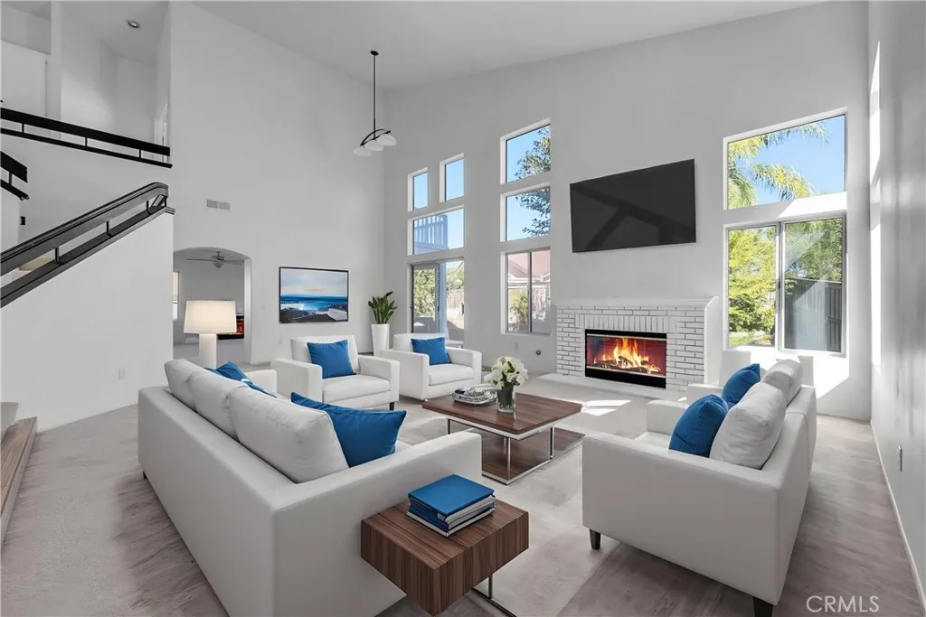 20144 Hill Spring, Wildomar, California 92595 home-pic-3