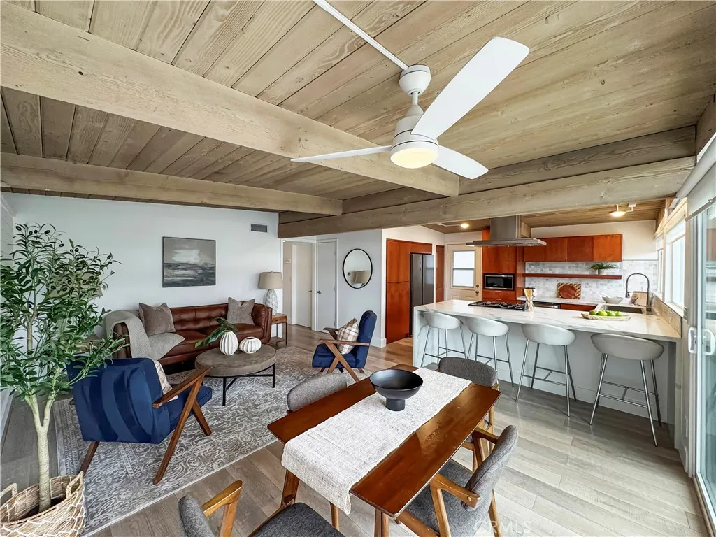 210 Del Gado, San Clemente, California 92672 home-pic-0