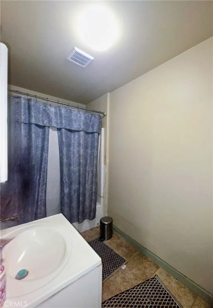 9321 Sabina Avenue, Hesperia, California 92345 home-pic-11