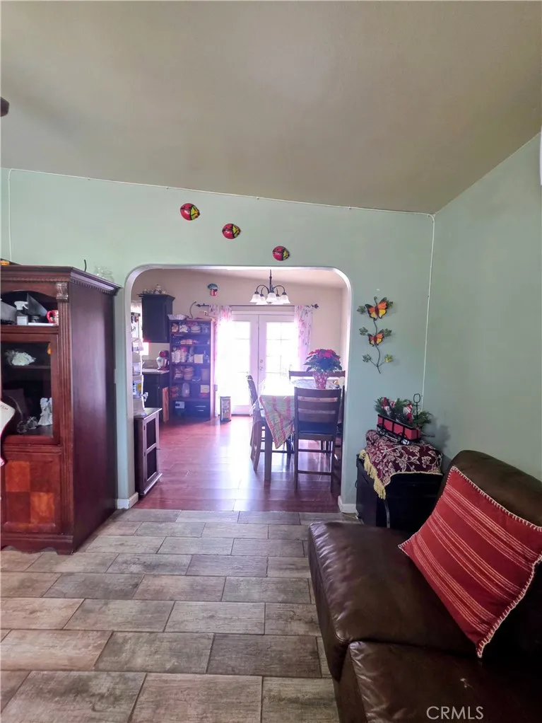 9321 Sabina Avenue, Hesperia, California 92345 home-pic-6