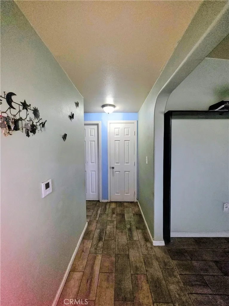 9321 Sabina Avenue, Hesperia, California 92345 home-pic-3