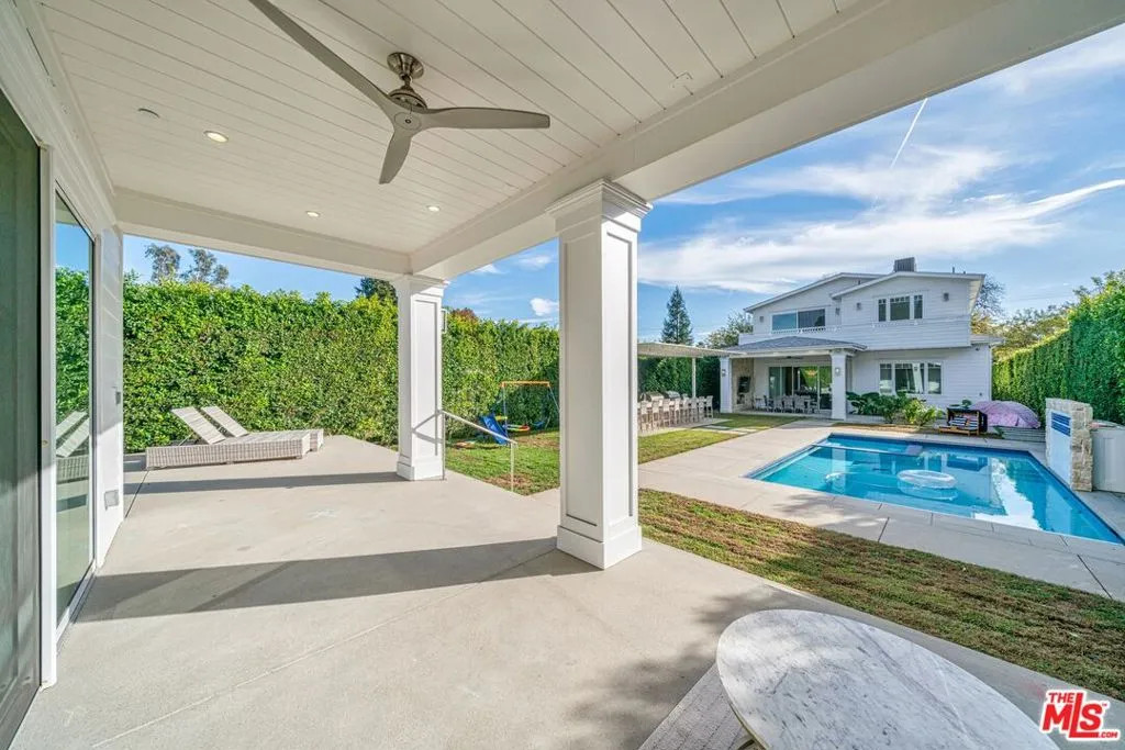 12345 Huston Street, Valley Village, California 91607 home-pic-37