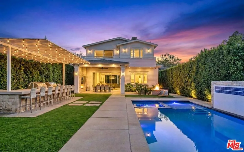 12345 Huston Street, Valley Village, California 91607 home-pic-31