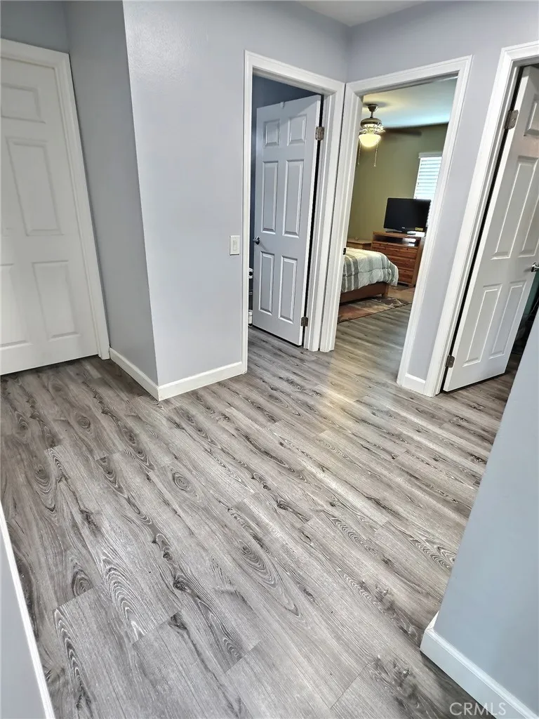 16240 Hunsaker, Paramount, California 90723 home-pic-15