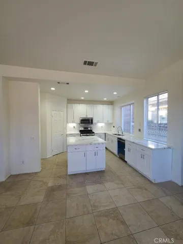 6492 Haven View, Jurupa Valley, California 92509