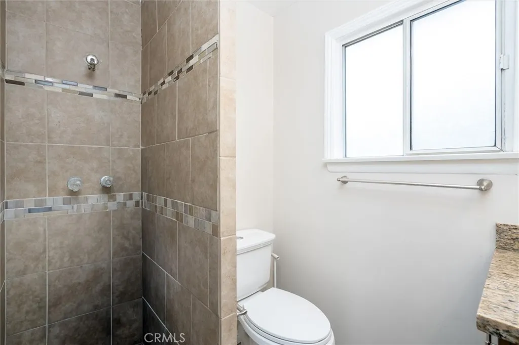498 Monte Vista, Hemet, California 92544 home-pic-26