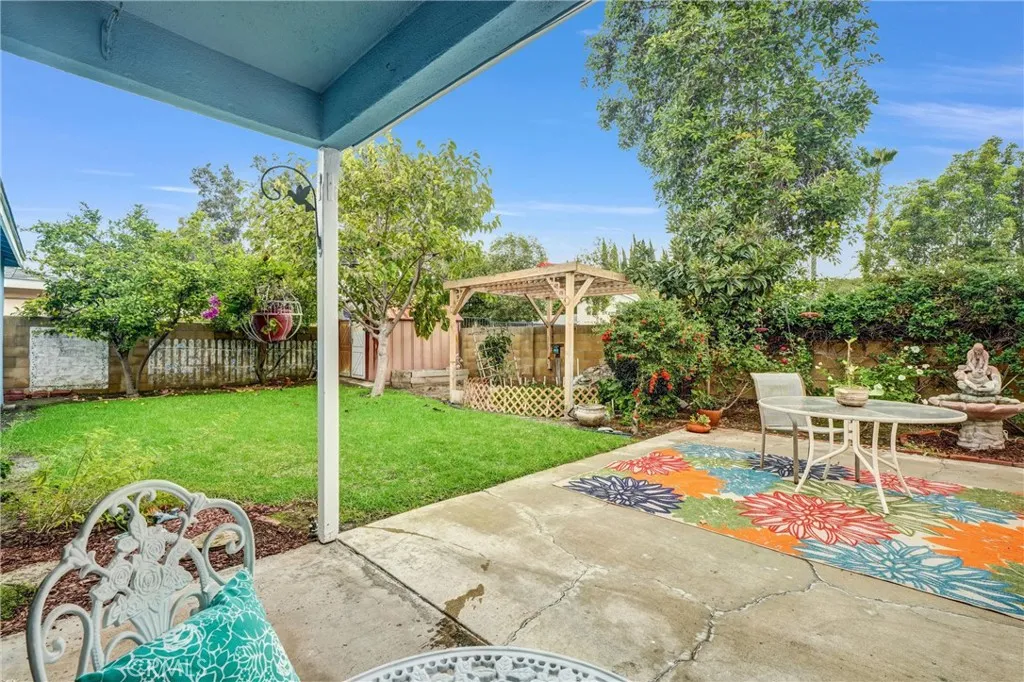 1116 Eadington, Fullerton, California 92833 home-pic-27