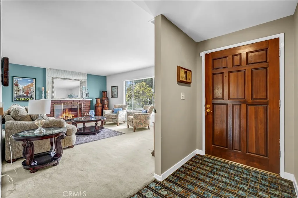 1116 Eadington, Fullerton, California 92833 home-pic-1