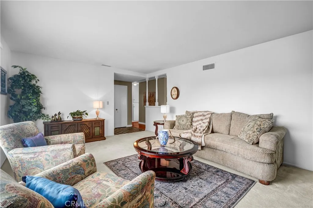 1116 Eadington, Fullerton, California 92833 home-pic-4