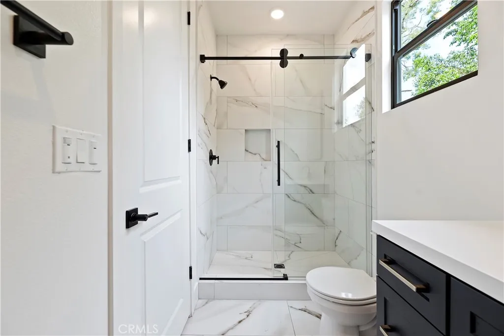 1029 N Staley Lane, Los Angeles, California 90042 home-pic-22