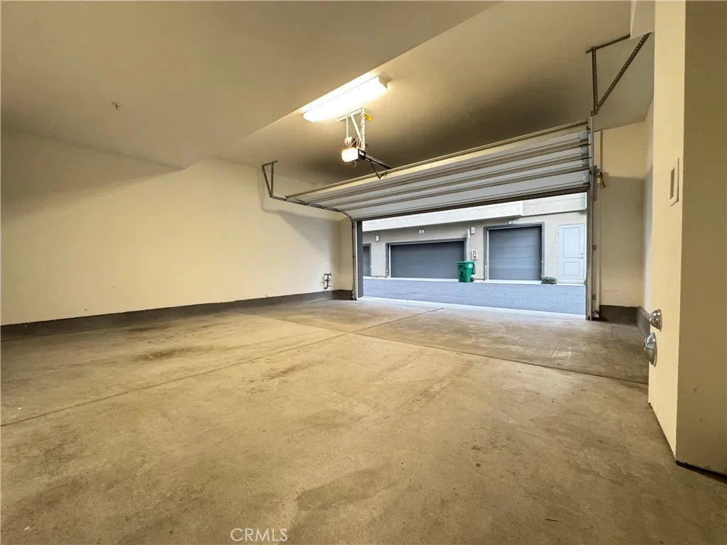 175 Bowery, Irvine, California 92612 home-pic-27