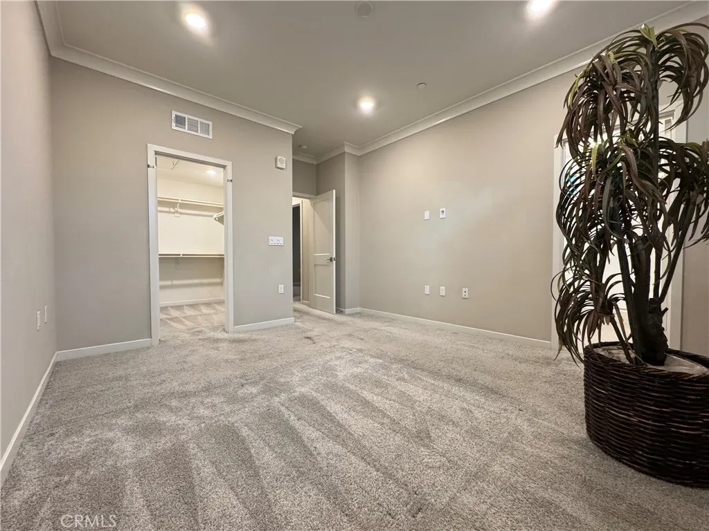 175 Bowery, Irvine, California 92612 home-pic-25