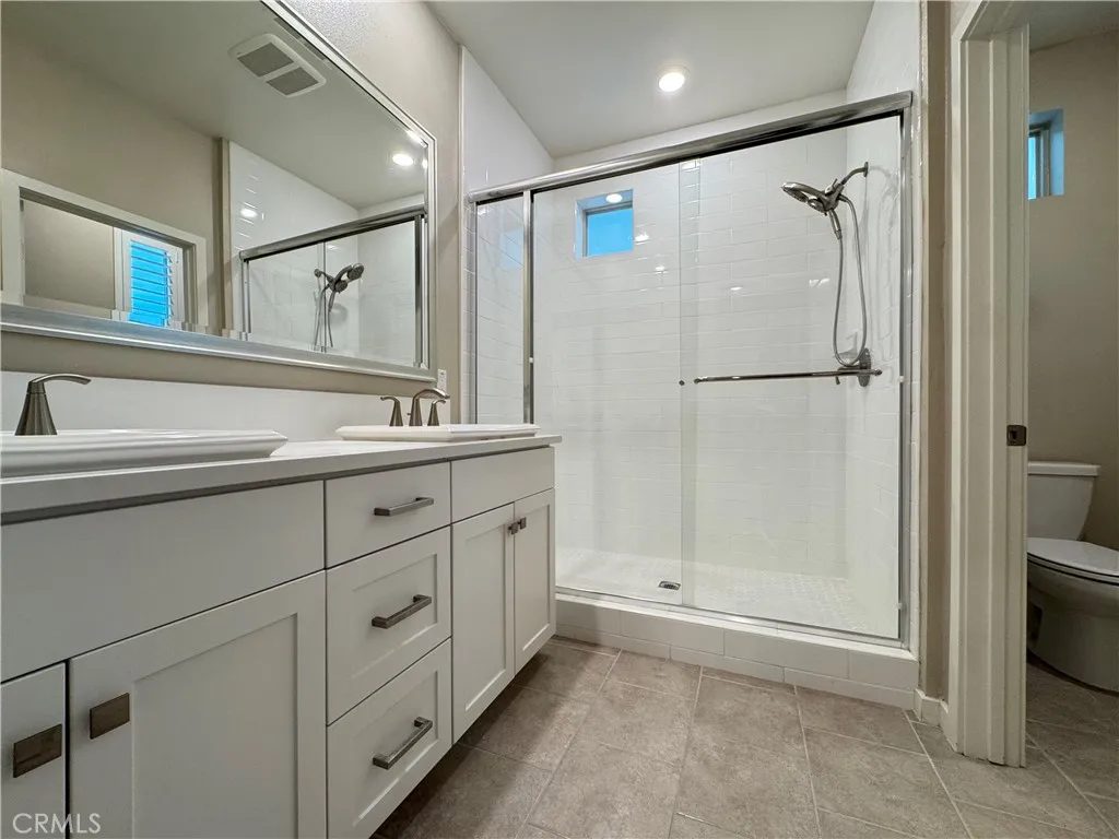 175 Bowery, Irvine, California 92612 home-pic-22