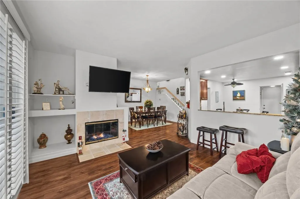 2261 Indigo Hills Drive 3, Corona, California 92879 home-pic-7