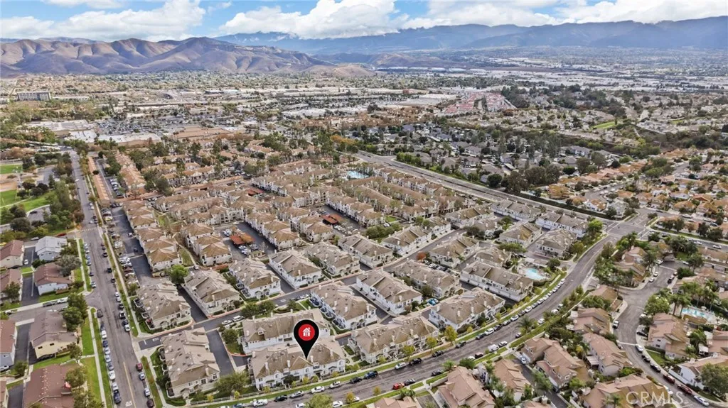 2261 Indigo Hills Drive 3, Corona, California 92879 home-pic-42