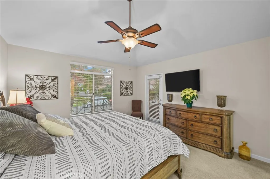 2261 Indigo Hills Drive 3, Corona, California 92879 home-pic-24