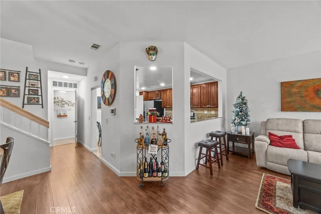 2261 Indigo Hills Drive 3, Corona, California 92879 home-pic-2