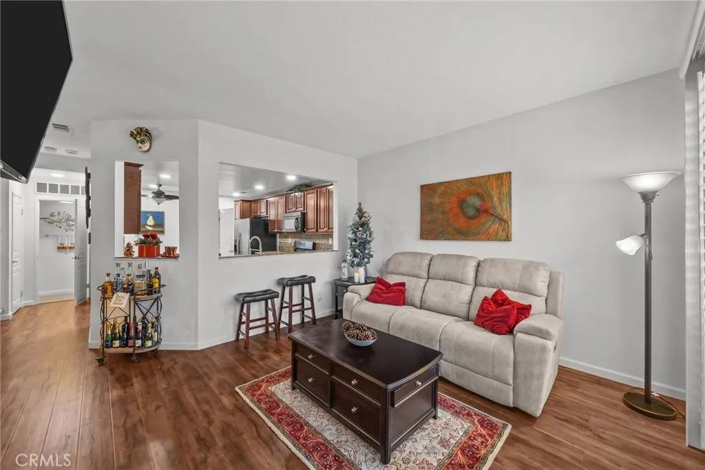2261 Indigo Hills Drive 3, Corona, California 92879 home-pic-8