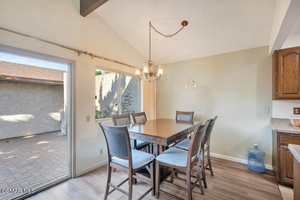 246 W Vineyard Avenue, Oxnard, California 93036 home-pic-6