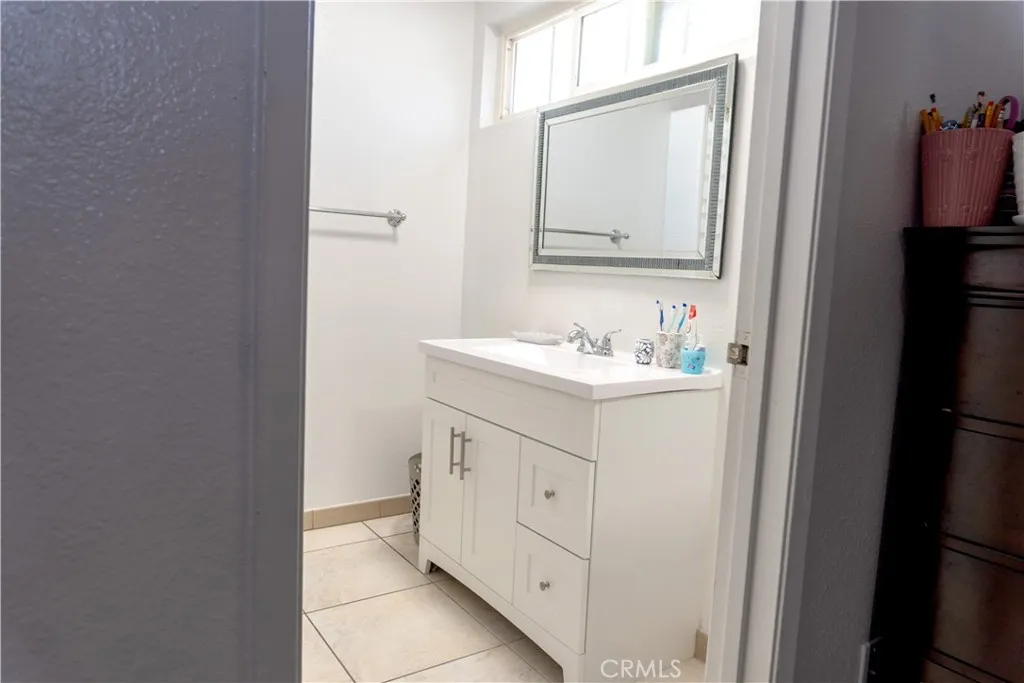 14802 Newport Ave 2b, Tustin, California 92780 home-pic-9