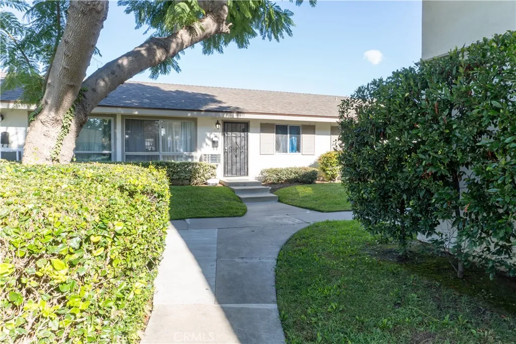 14802 Newport Ave 2b, Tustin, California 92780 home-pic-0