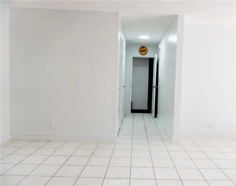 14802 Newport Ave 2b, Tustin, California 92780 home-pic-3