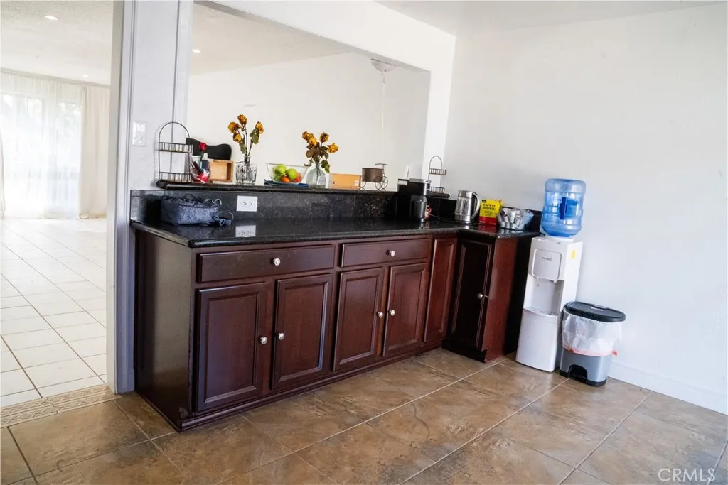 14802 Newport Ave 2b, Tustin, California 92780 home-pic-6