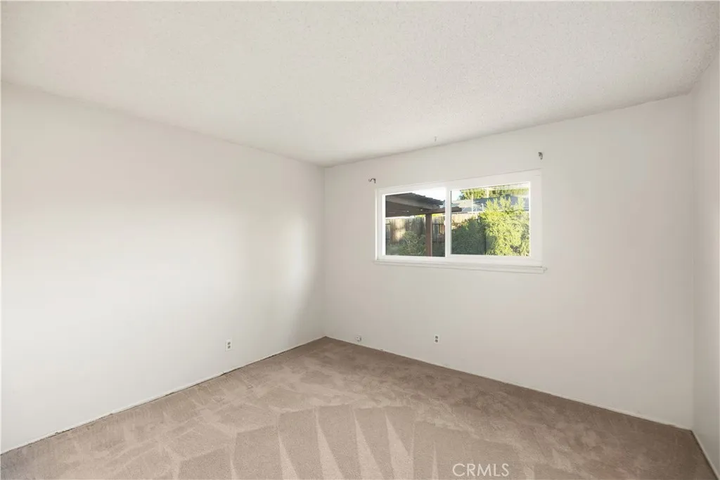 13402 Winthrope Street, Santa Ana, California 92705 home-pic-26