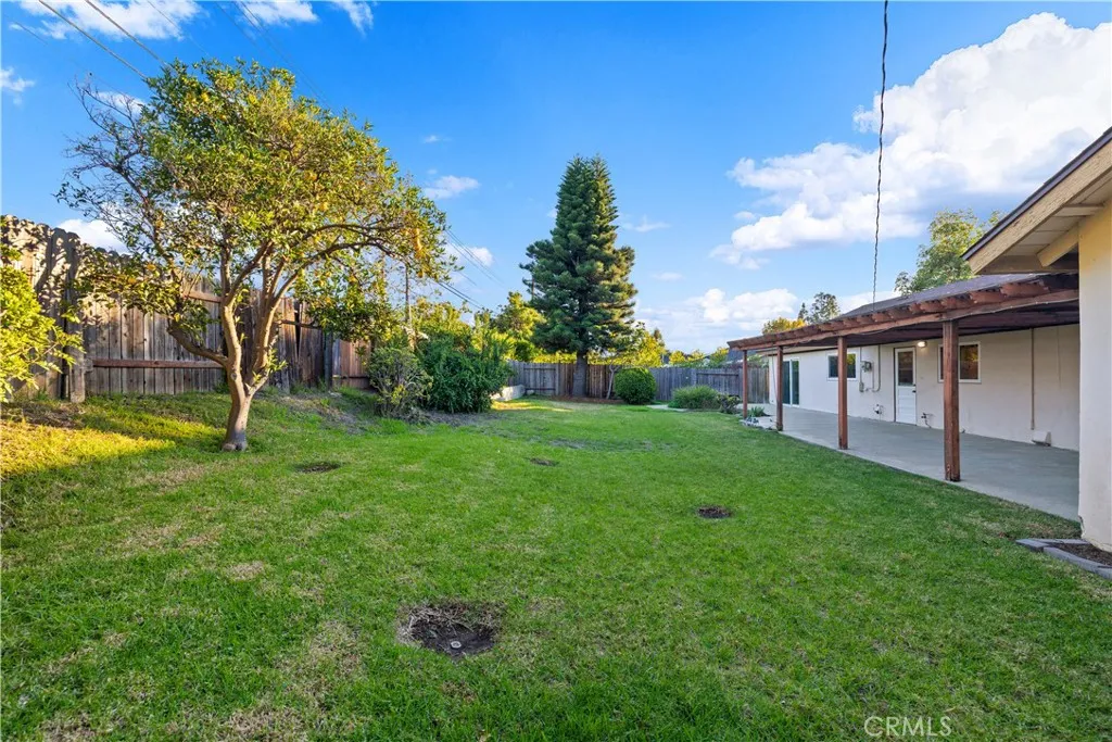 13402 Winthrope Street, Santa Ana, California 92705 home-pic-28