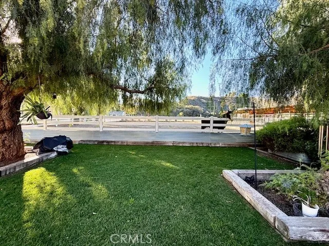 30076 Bouquet Canyon, Saugus, California 91390 home-pic-12