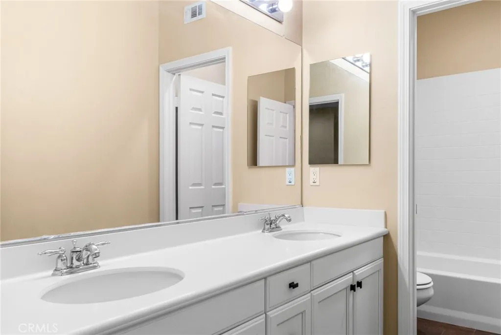 22783 Montanya Place, Murrieta, California 92562 home-pic-45