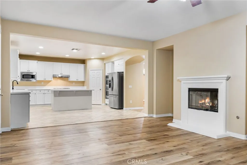22783 Montanya Place, Murrieta, California 92562 home-pic-16