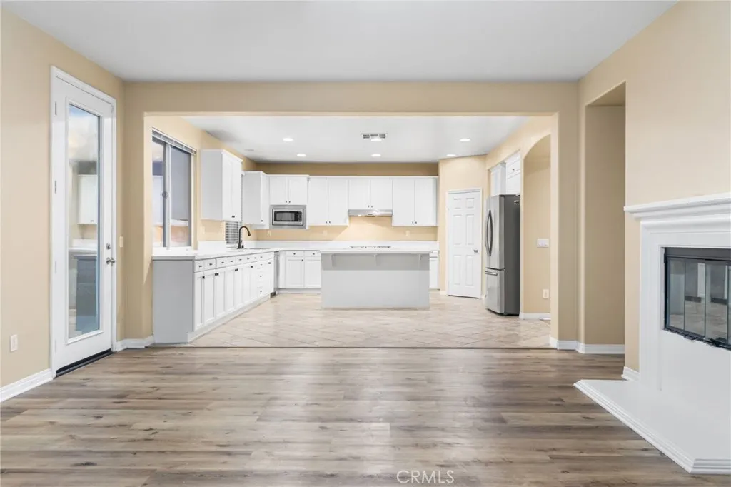 22783 Montanya Place, Murrieta, California 92562 home-pic-13
