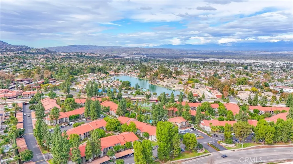 1286 Biltmore, Corona, California 92882 home-pic-40